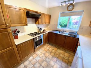 Kitchen- click for photo gallery